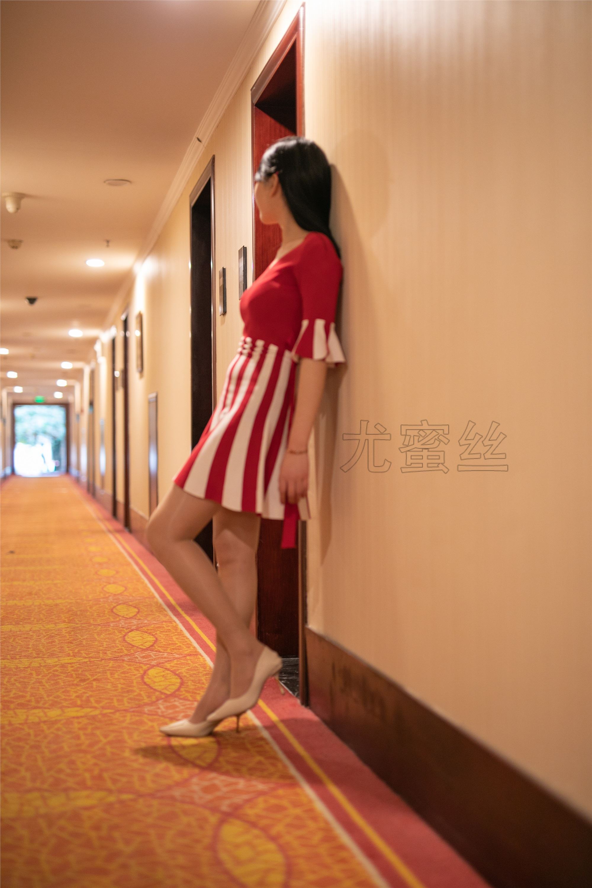 尤蜜丝 穿搭写真 NO.039